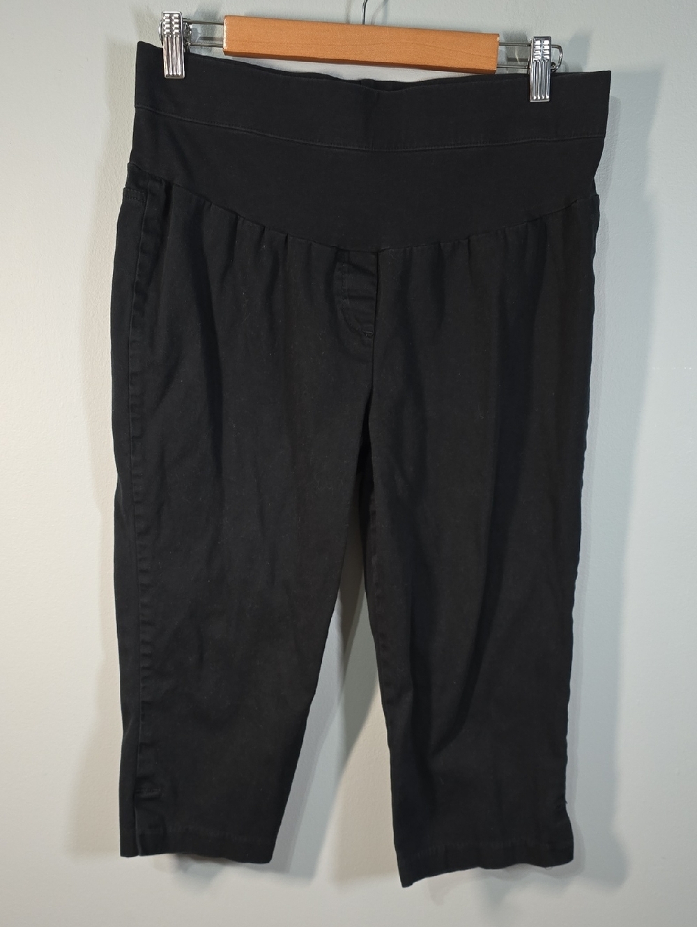 Motherhood Pants Womens Size Medium Pants Black Capri Stretch